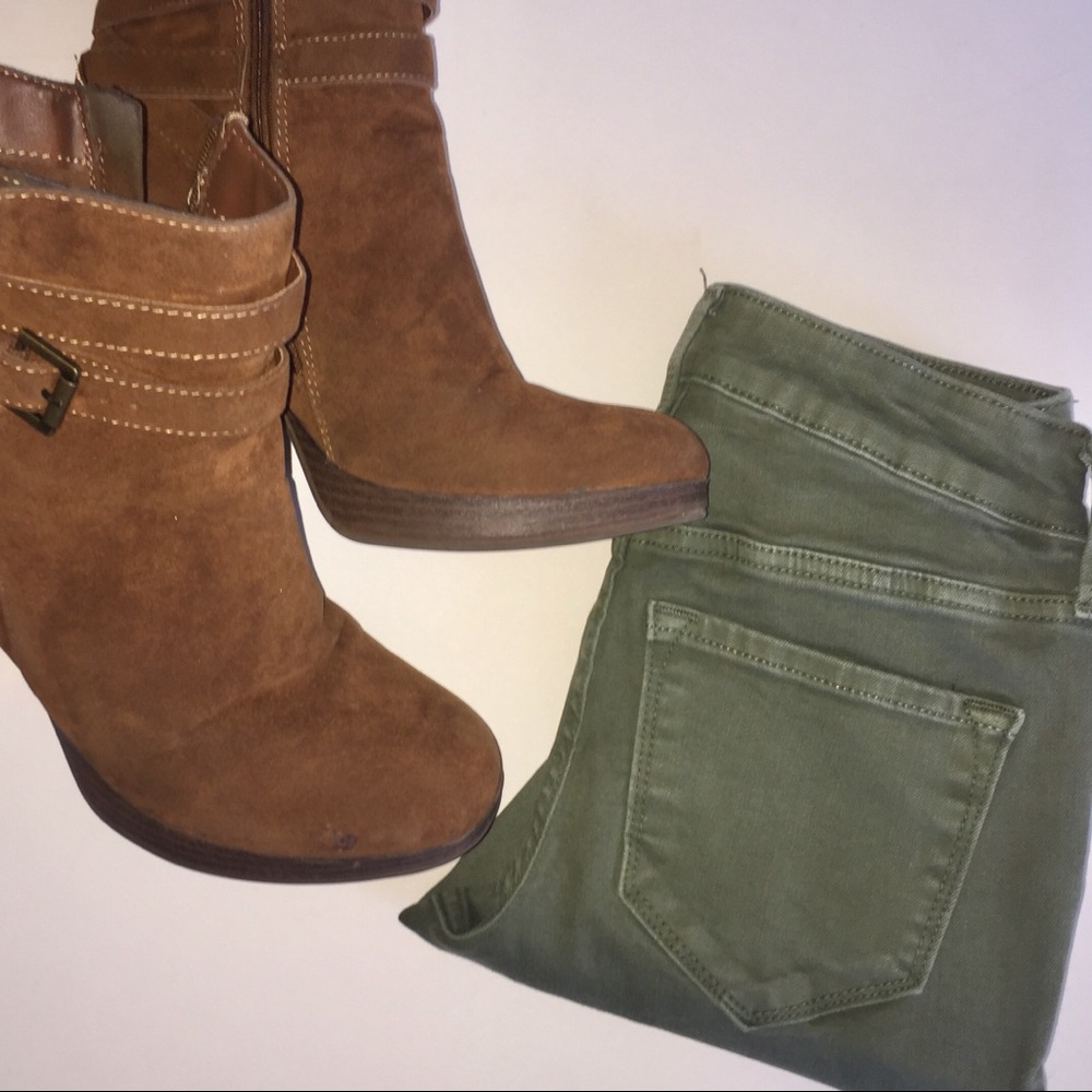 Old Navy Military Green Skinny - 28 Inseam